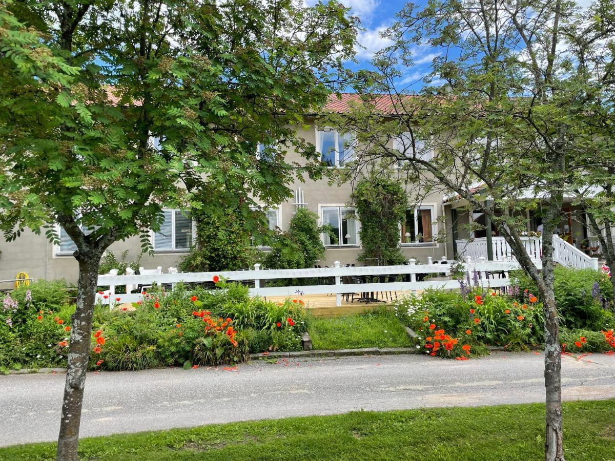 Helsingegarden Hostel Jarvso Bagian luar foto