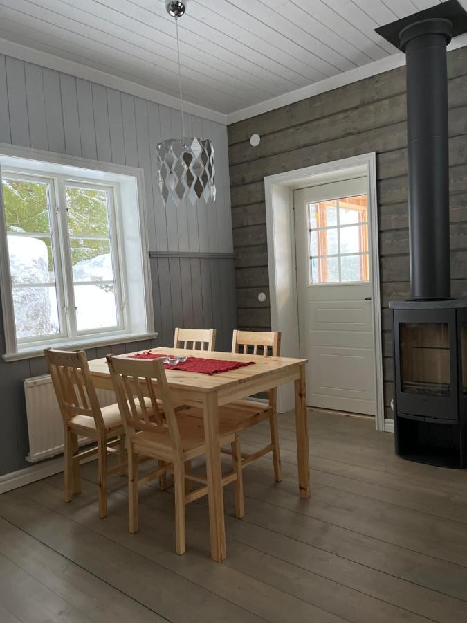 Helsingegarden Hostel Jarvso Bagian luar foto