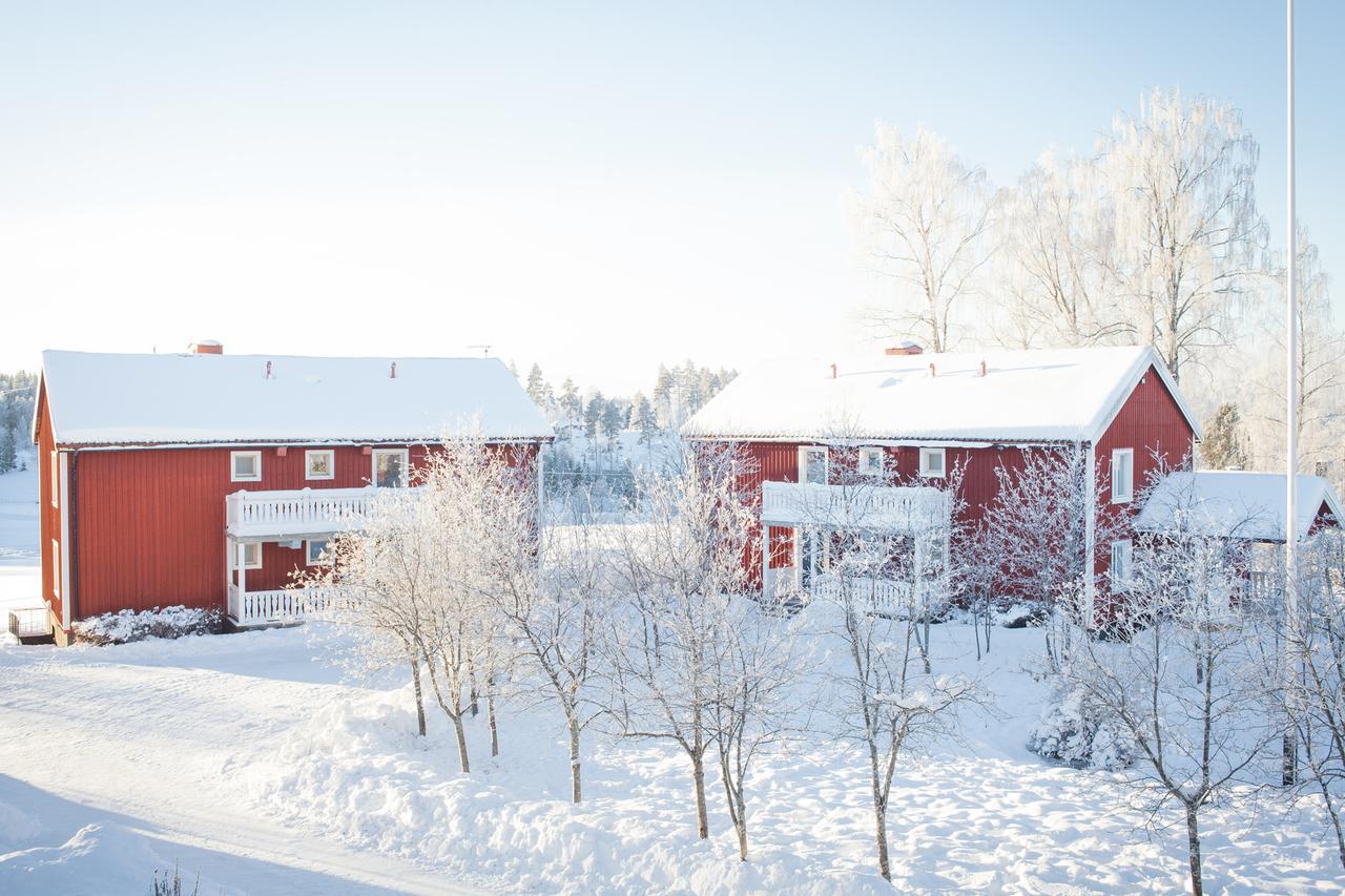 Helsingegarden Hostel Jarvso Bagian luar foto
